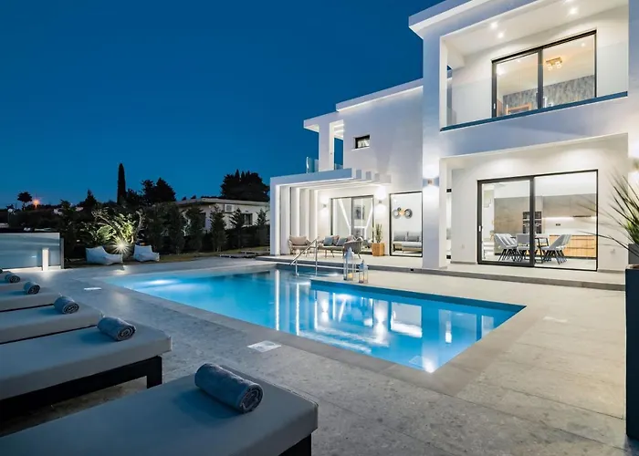 Vatia Villas